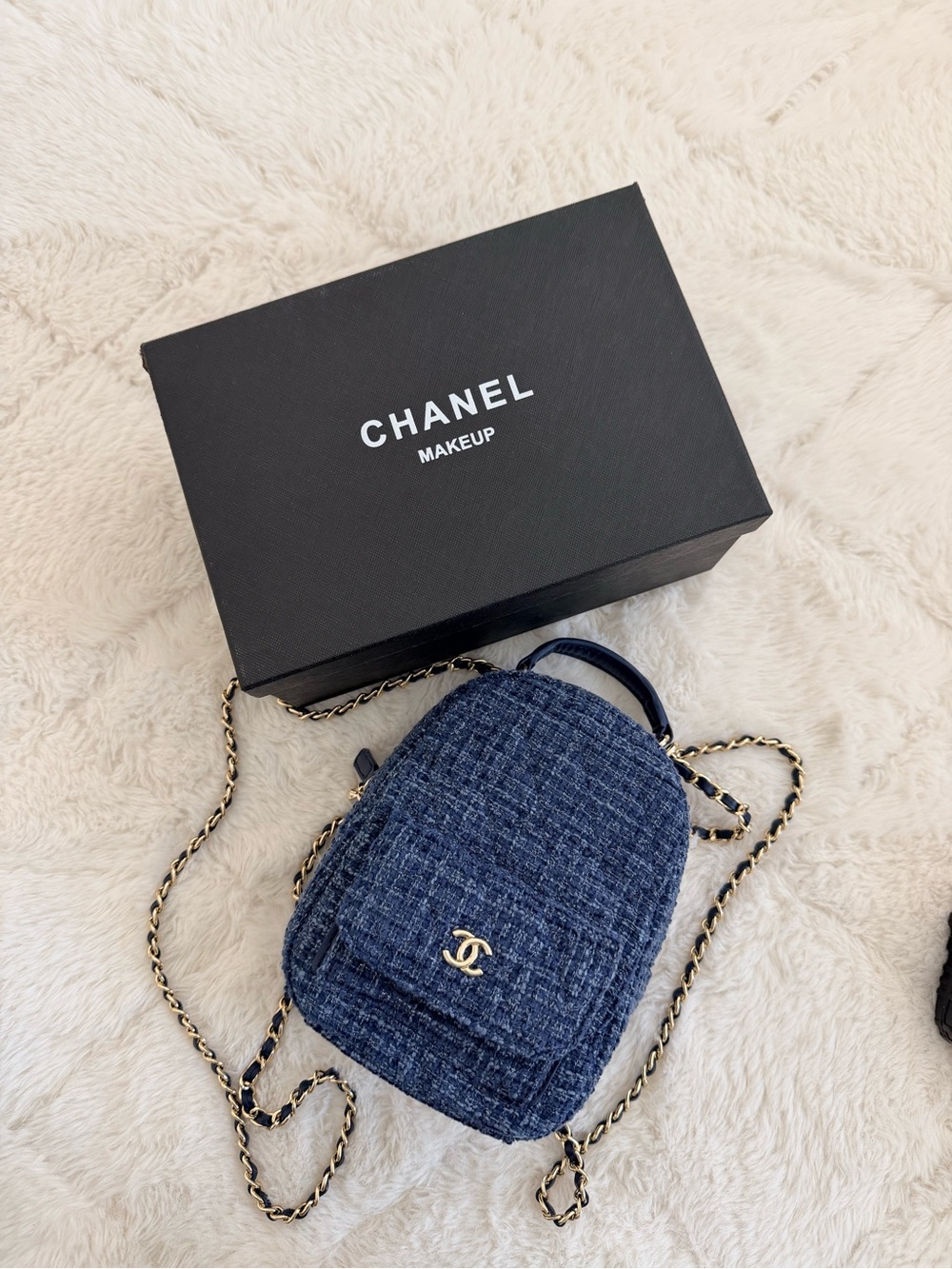 CC Blue Jeans Back pack - Picture 2 of 7
